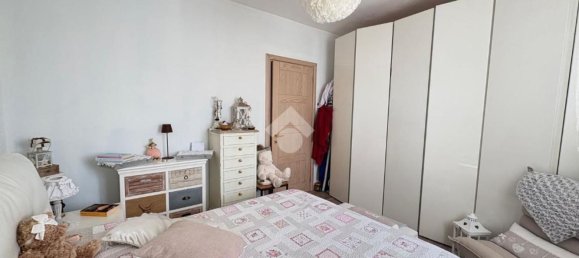 Apartamento de 3 dormitorios en Calolziocorte, Italy No. 365497 11