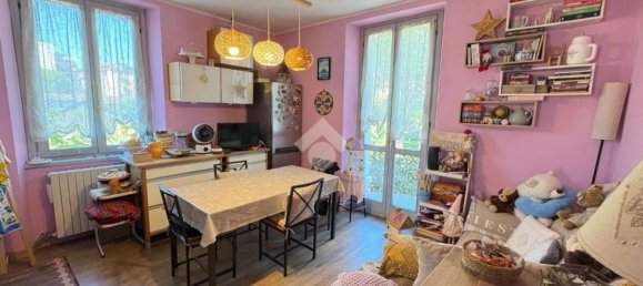 Apartamento de 3 dormitorios en Calolziocorte, Italy No. 365497 3