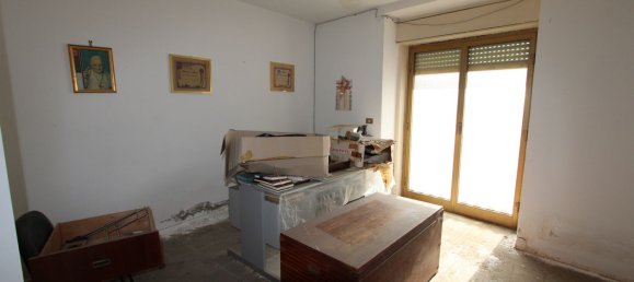 Garage in Messina, Italy 94m², Nr. 71894 3