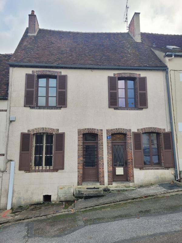 4 غرف نوم منزل في Saint-Victor-de-Buthon, France رقم 216191