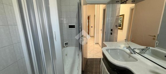 5 bedrooms Villa in Altamura, Italy No. 263998 26