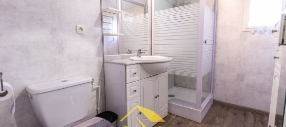 Casa de 3 dormitorios en Vaureal, France No. 178926 18