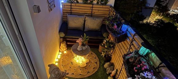 Apartamento de 2 dormitorios en Marseille, France No. 329243 8