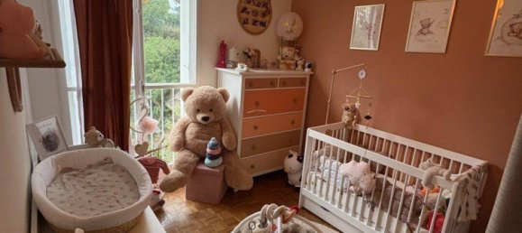 Apartamento de 2 dormitorios en Marseille, France No. 329243 3