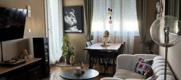 Apartamento de 2 dormitorios en Marseille, France No. 329243 4