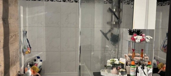 Apartamento de 2 dormitorios en Marseille, France No. 329243 7