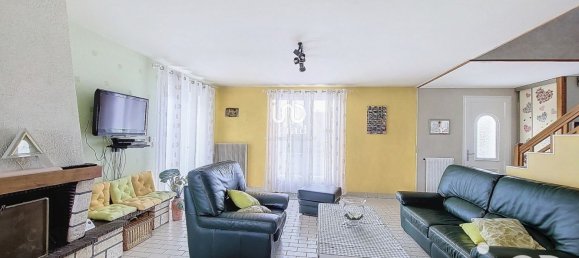 Casa de 5 dormitorios en Josnes, France No. 64005 7