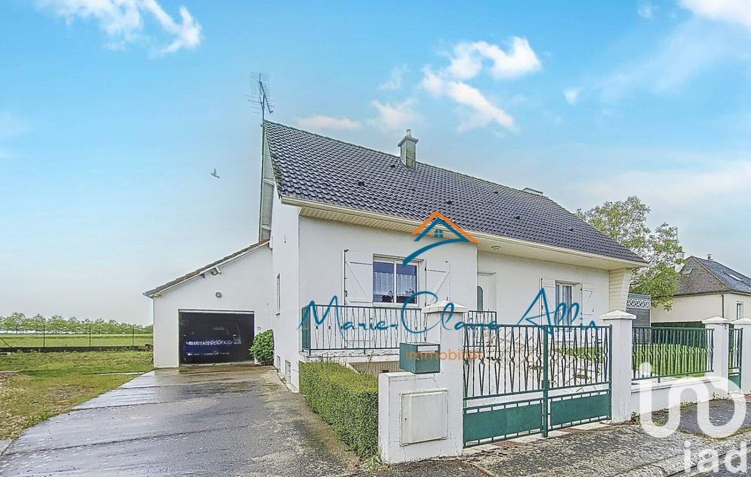 Casa de 5 dormitorios en Josnes, France No. 64005