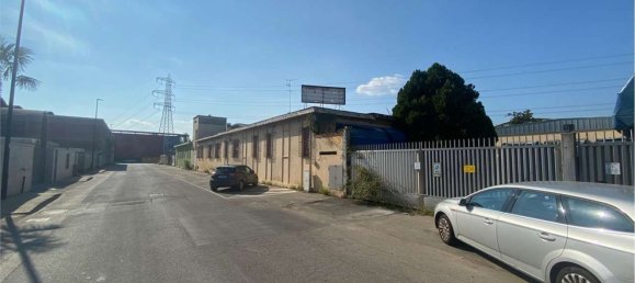 Entrepôt à Limbiate, Italy 4700m² No. 359788 10