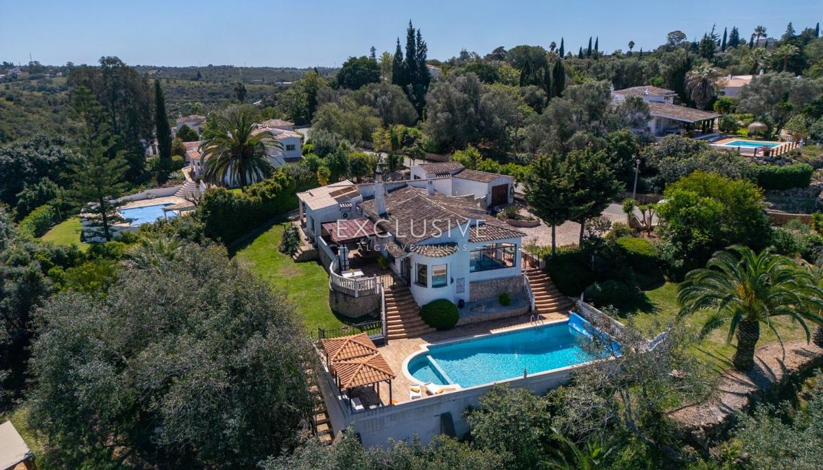 4 غرف نوم فيلا في Portimao, Portugal رقم 7728