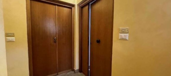 14 rooms Apartment in Monte Porzio Catone, Italy No. 15200 20