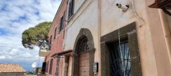 14 rooms Apartment in Monte Porzio Catone, Italy No. 15200 5