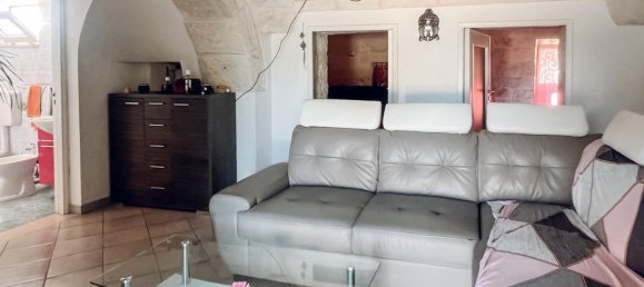 5 bedrooms Villa in Ostuni, Italy No. 66410 4