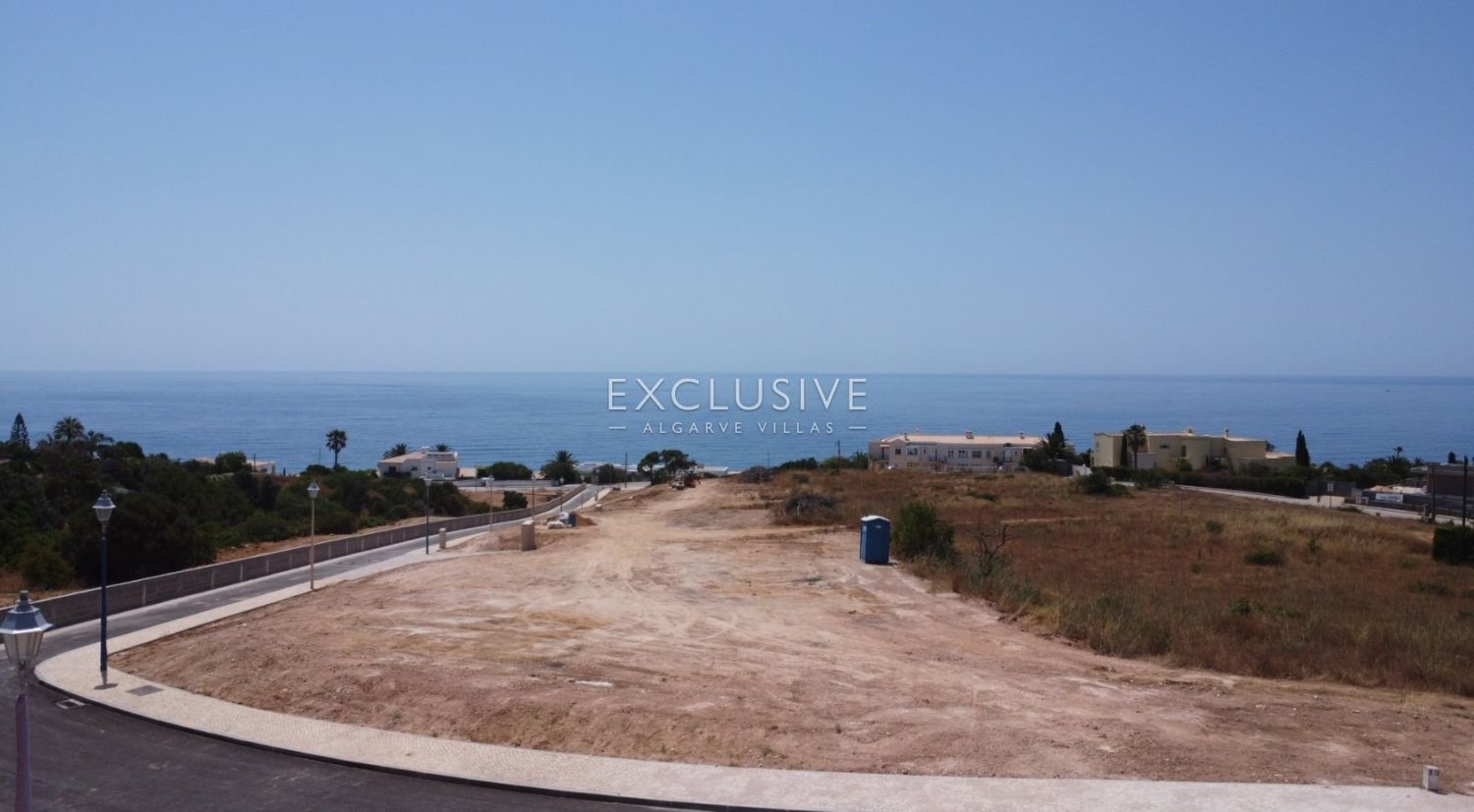 4 chambres Terrain à Luz, Portugal No. 268257