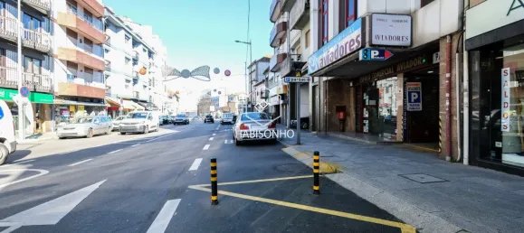 Propiedad comercial en Vila Nova de Gaia, Portugal 210 m² No. 59421 4