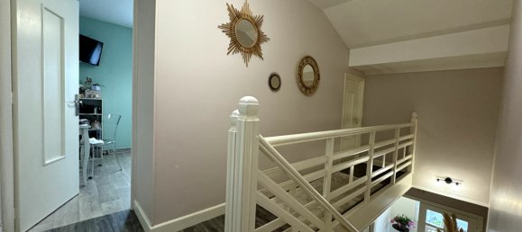 Casa de 5 dormitorios en Nouvion-sur-Meuse, France No. 212491 8