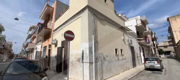 2 rooms Apartment in Cerignola, Italy No. 26577 6