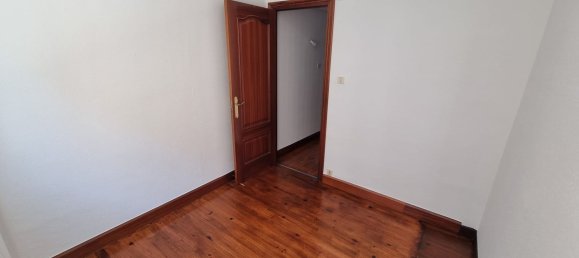 Квартира с 3 спальнями в Страна Басков, Испания № 162290 6