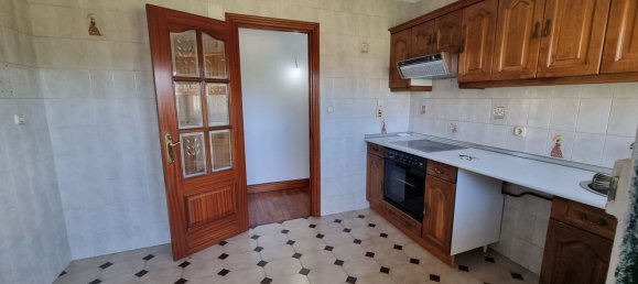 Квартира с 3 спальнями в Страна Басков, Испания № 162290 10