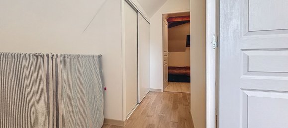 4 bedrooms Villa in Blere, France No. 43069 13