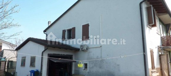 4 rooms Apartment in Verona, Italy No. 370355 16