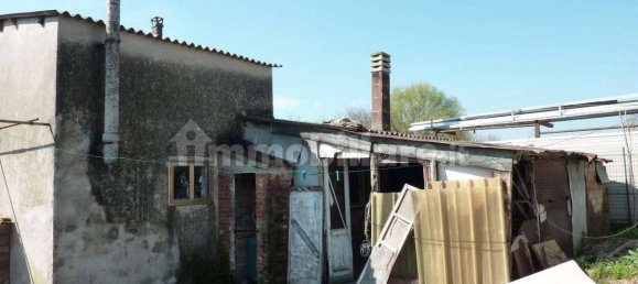 4 rooms Apartment in Verona, Italy No. 370355 4