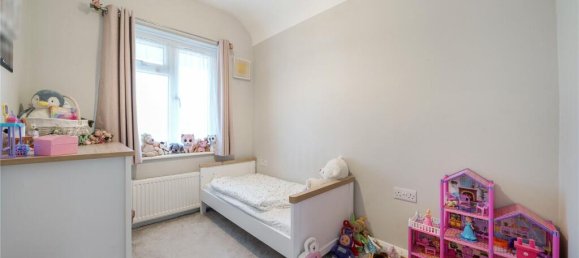 3 bedrooms House in Wembley, United Kingdom No. 12189 19