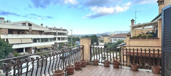 3 rooms Apartment in Rome, Italy No. 17739 25