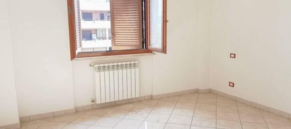 3 rooms Apartment in Rome, Italy No. 17739 41