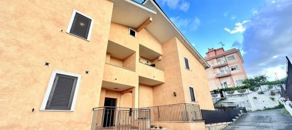 3 rooms Apartment in Rome, Italy No. 17739 28