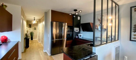 3 bedrooms Apartment in Les Sorinieres, France No. 101114 3