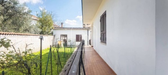 5 bedrooms Villa in Rome, Italy No. 62293 14