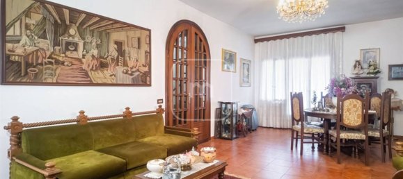 5 bedrooms Villa in Rome, Italy No. 62293 24