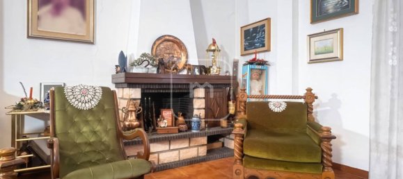 5 bedrooms Villa in Rome, Italy No. 62293 22