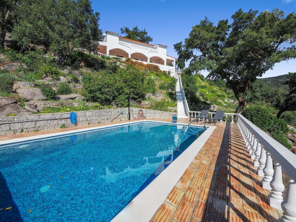 Вилла с 2 спальнями в Моншики, Португалия № 315981