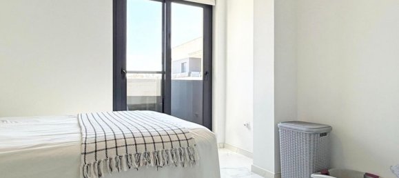 Пентхаус с 2 спальнями в Аликанте, Испания № 177289 17