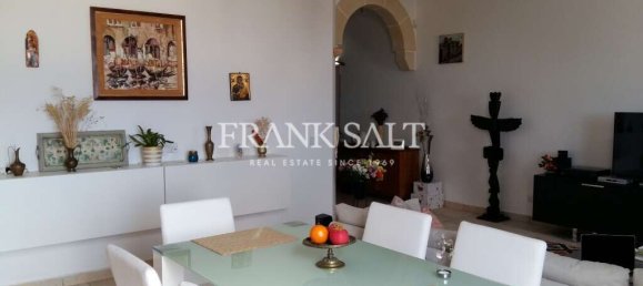 1 bedroom Maisonette in Swieqi, Malta No. 11419 5