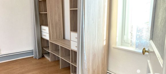 4 bedrooms House in Willems, France No. 49075 8