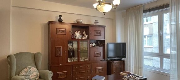 Квартира с 3 спальнями в Ла-Корунья, Испания № 133495 2