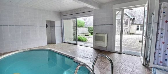 Дом с 5 спальнями в Мёсниль-Сен-Лу, Франция № 95371 2