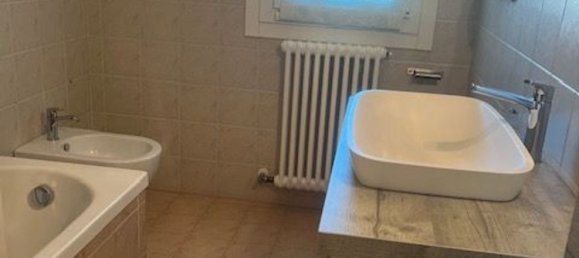 5 غرف نوم منزل في Paese, Italy رقم 344136 20