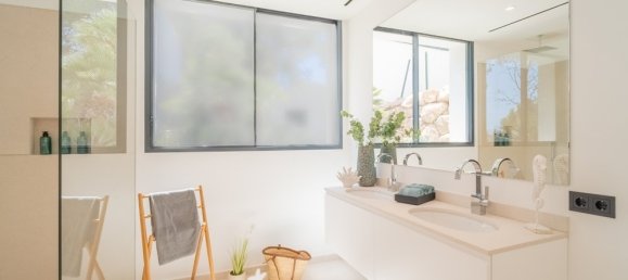 4 غرف نوم فيلا في El Camp De Mar, Spain رقم 16281 11