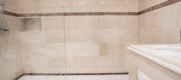 3 غرف نوم بانتهاوس في Marbella, Spain رقم 107591 15