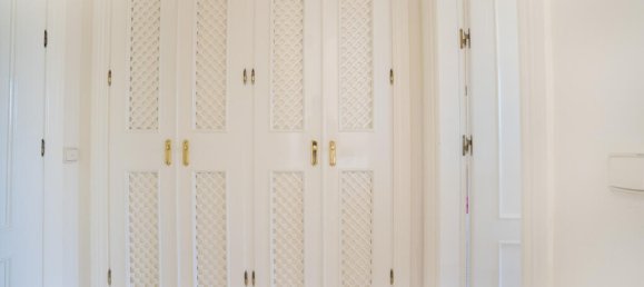 3 غرف نوم بانتهاوس في Marbella, Spain رقم 107591 13