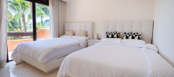 3 غرف نوم بانتهاوس في Marbella, Spain رقم 107591 7