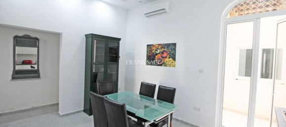 1 bedroom Apartment in Sliema, Malta No. 9309 3