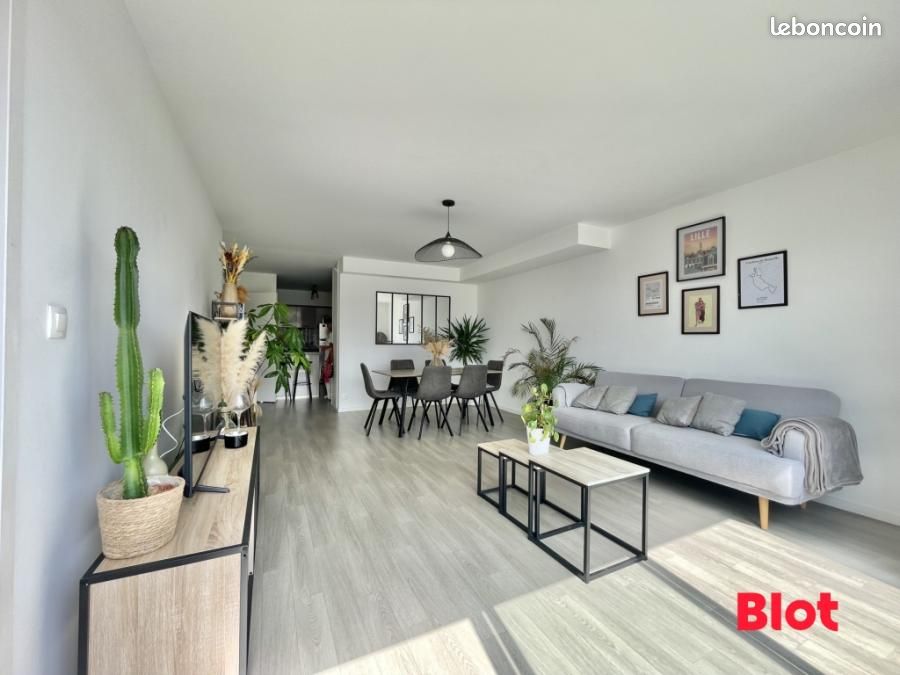 Квартира с 3 спальнями в Ренн, Франция № 286476