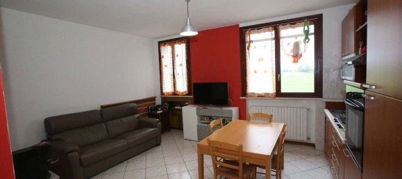 Estúdio em Reggio Emilia, Italy N.º 111763 8