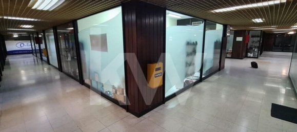 21m² Office in Porto, Portugal No. 50637 5