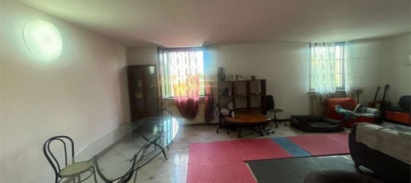 3 rooms Apartment in Arcene, Italy No. 289132 10